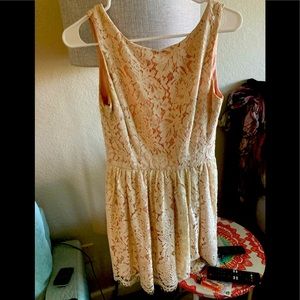 Do + Be gorgeous lush rose color and cream lace dress